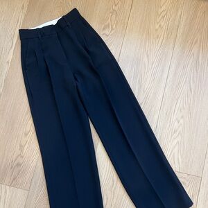 Artizia The Effortless Pant - Crepette - Black - Size 00 Regular Length